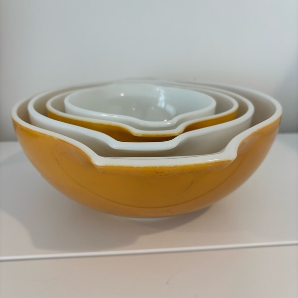 PYREX mixing bowls vintage butterfly gold Cinderella nesting set of 4 floral - Picture 5 of 16